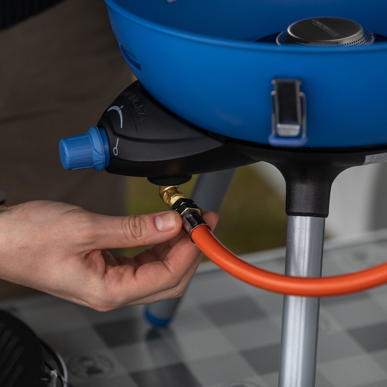 Party Grill 400 Caravan Connect