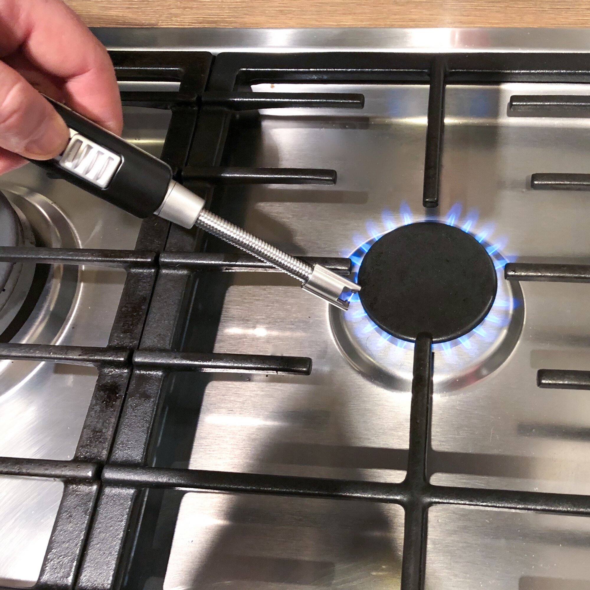 Elektronisches Lichtbogen-Stabfeuerzeug mit flexiblem Hals