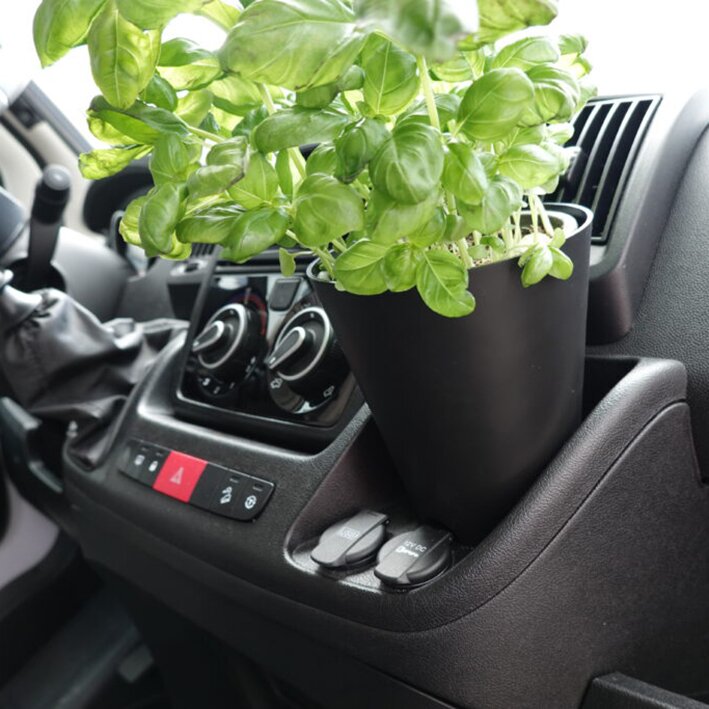 Blumentopf/Getränkehalter Cockpit Gadget