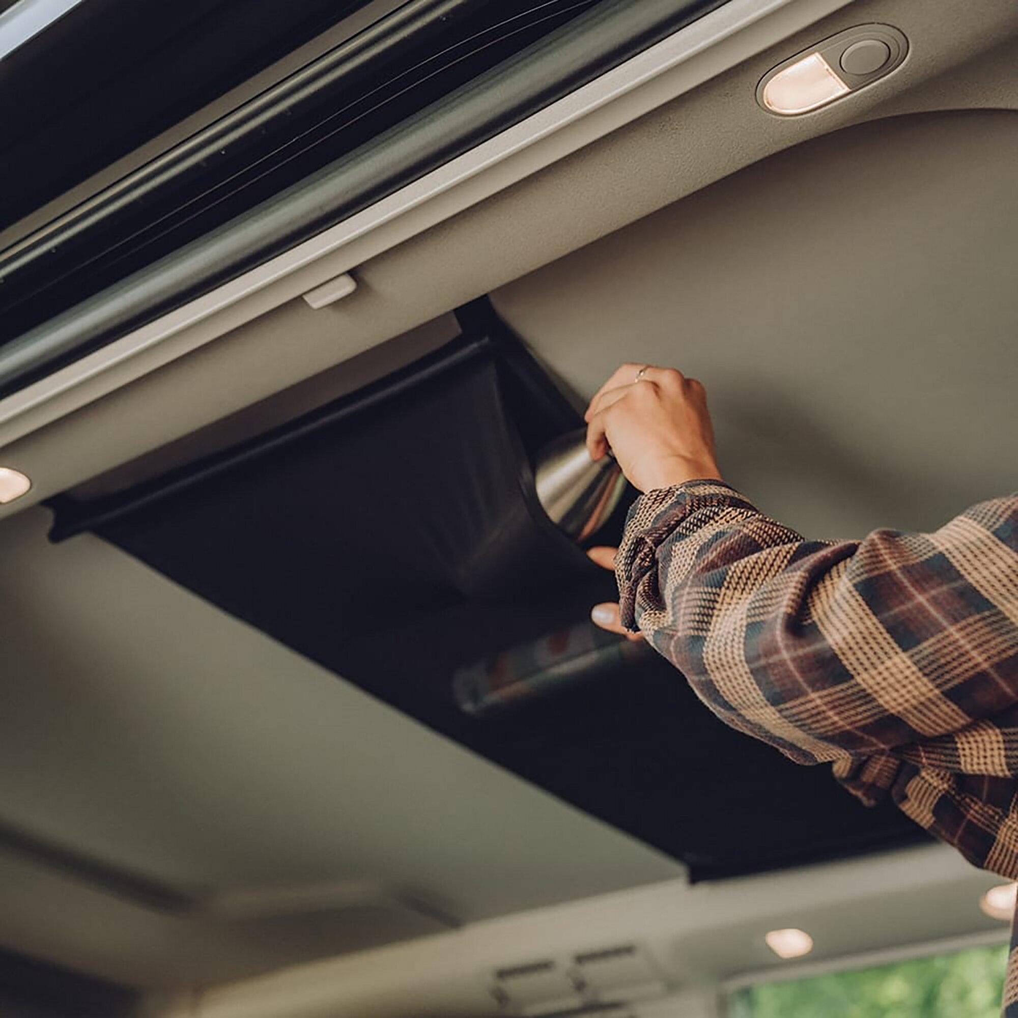 Aufbewahrungsnetz roofnetBOXX für VW T5/T6/T6.1, 108 cm