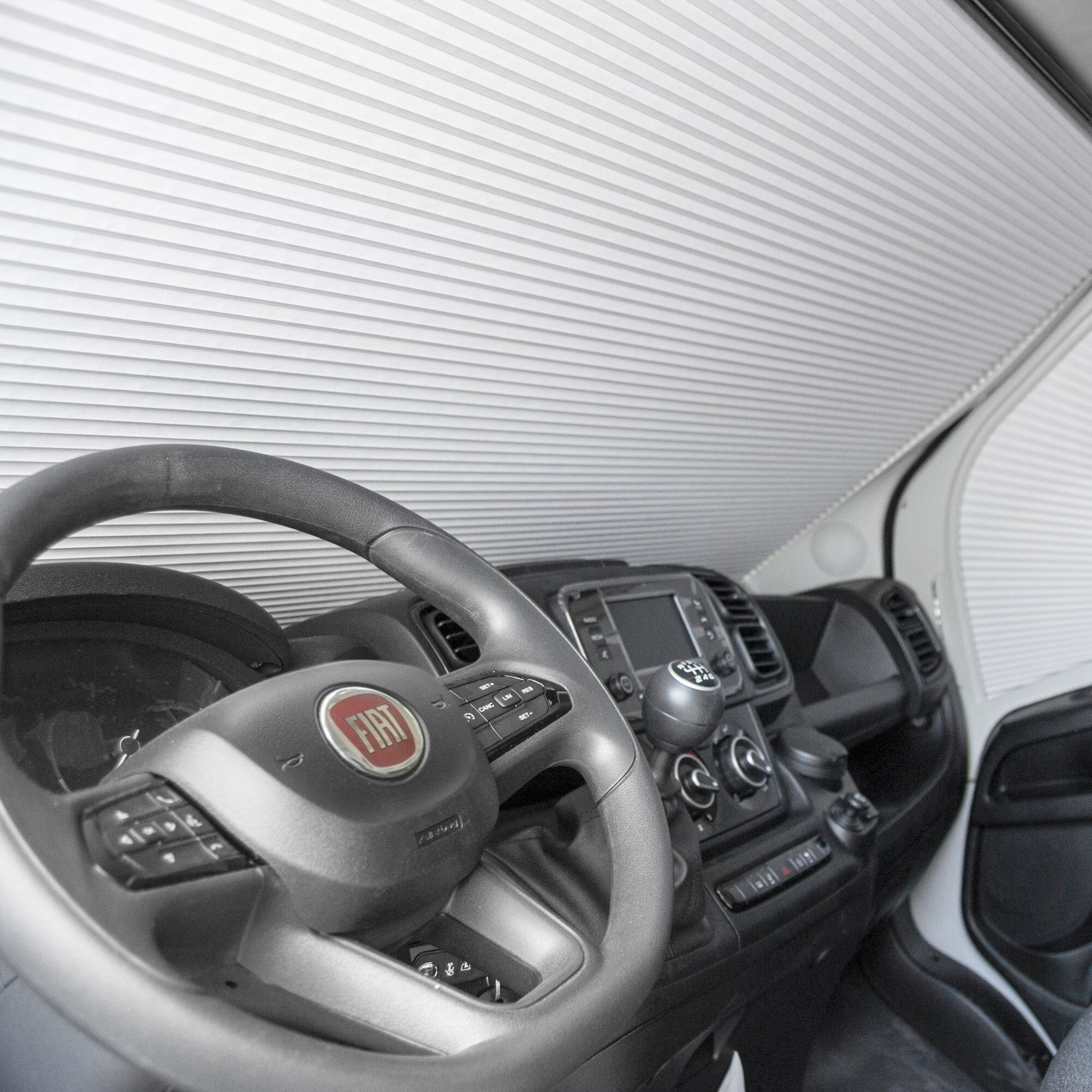 Frontscheibenverdunkelung darkStar für Fiat Ducato, ab Bj. 2006/07
